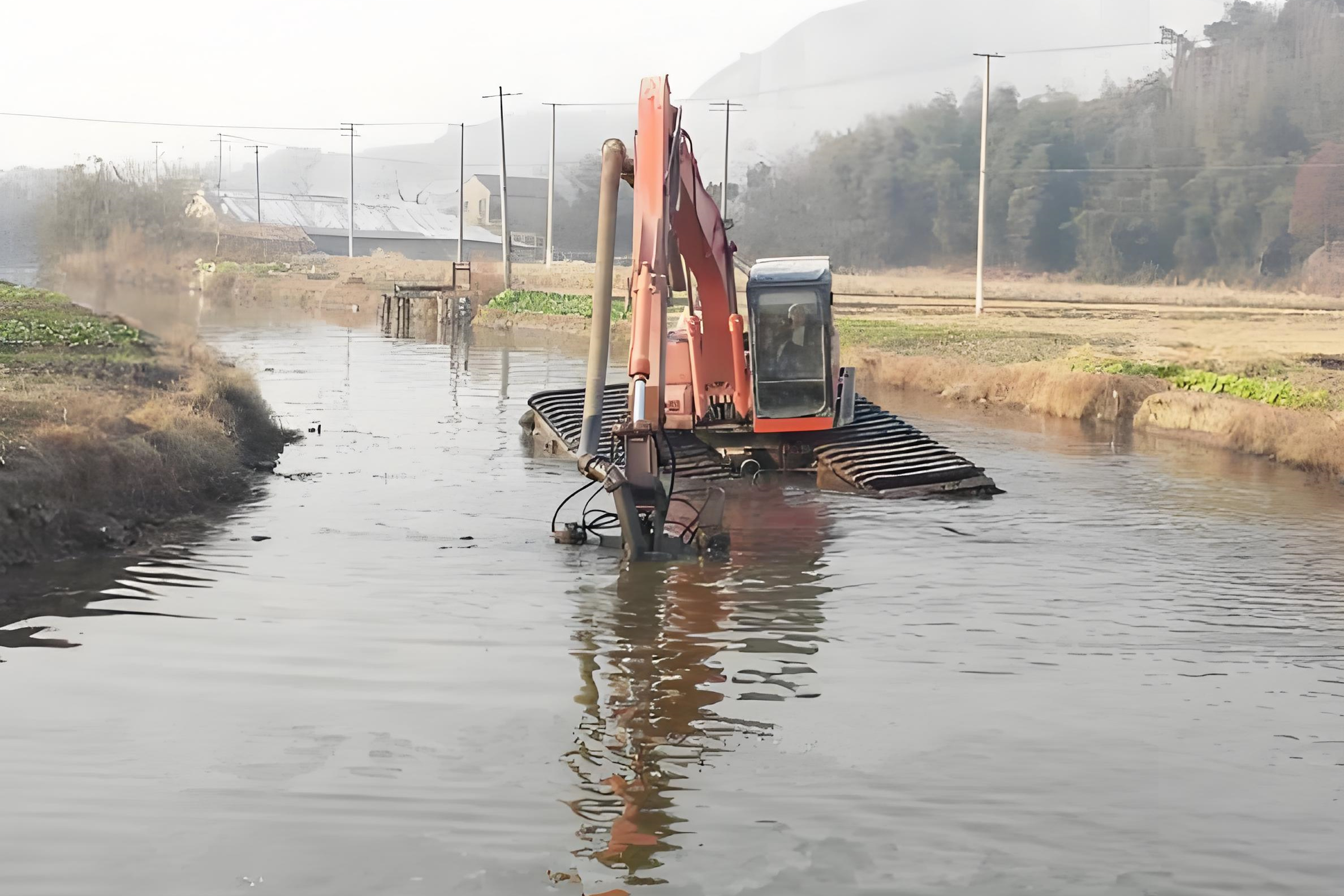 貴州遵義挖機(jī)清淤施工隊(duì)-鄉(xiāng)村溝渠清淤后如何防止再次淤積？